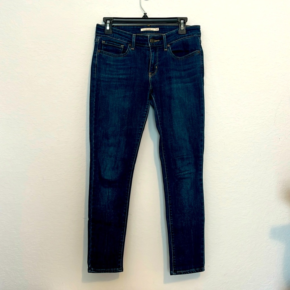 Levi’s 711 skinny jeans